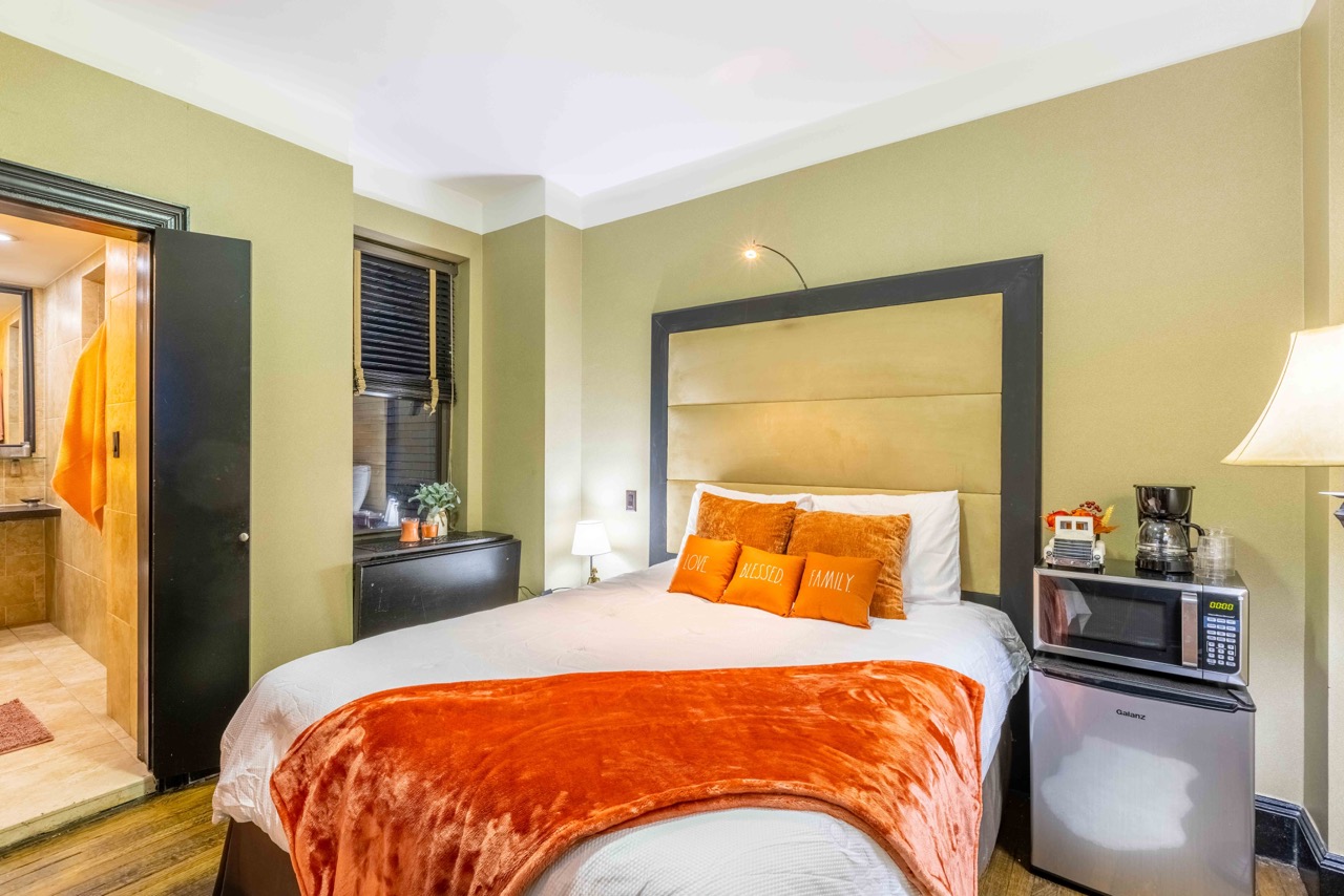 Studio at West 44th · Midtown