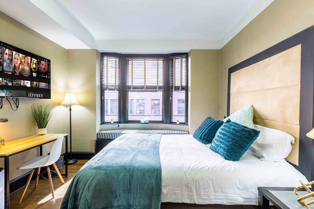 Studio+ at West 44th · Midtown